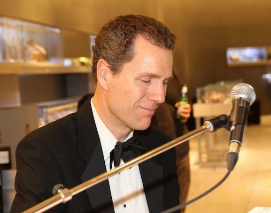 Tom Arntzen