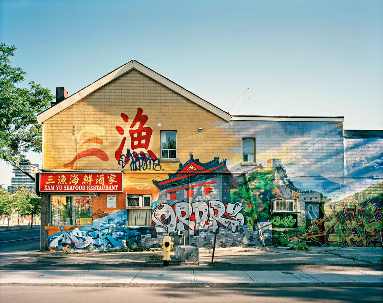 Whose Chinatown? Examining Chinatown Gazes in Art, Archives, and Collections